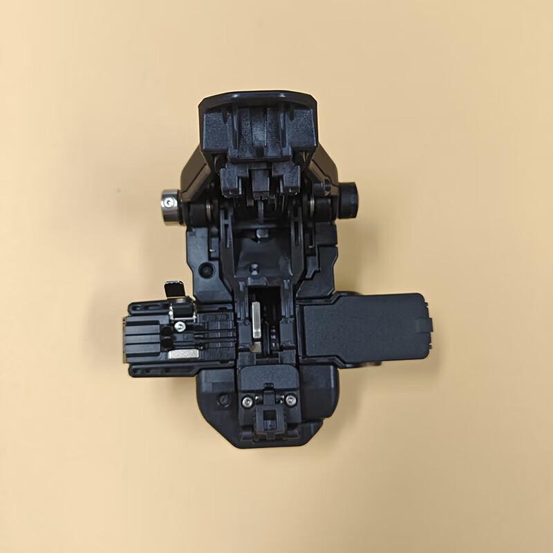 Fujikura CT16 Fiber Optic Cleaver