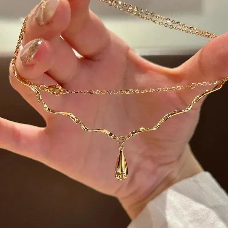 New In Vintage Glossy Water Droplet Necklaces Light Luxury Laziness High Quality Irregular Tassel Collar Chain Fine Jewelry