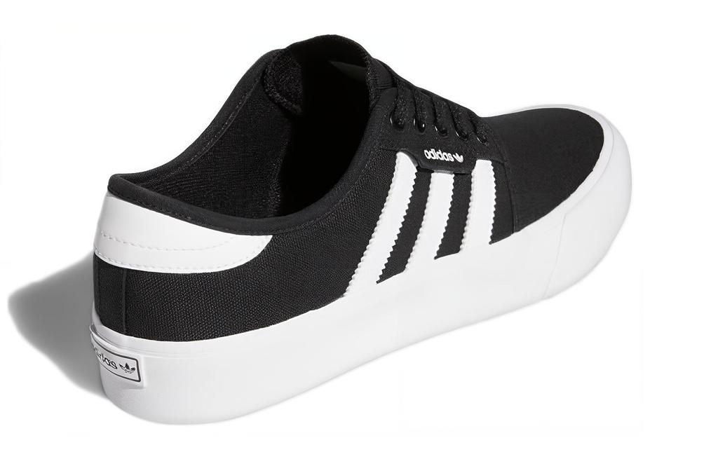 adidas Seeley Xt 'Black White' GZ8568