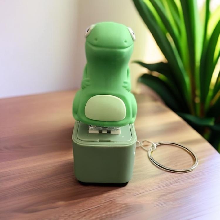 USB Wiederaufladbarer Interaktiver Eidechsen-Schlüsselanhänger Leucht- und Soundfunktion Robustes ABS-Material Camping Nachtzubehör