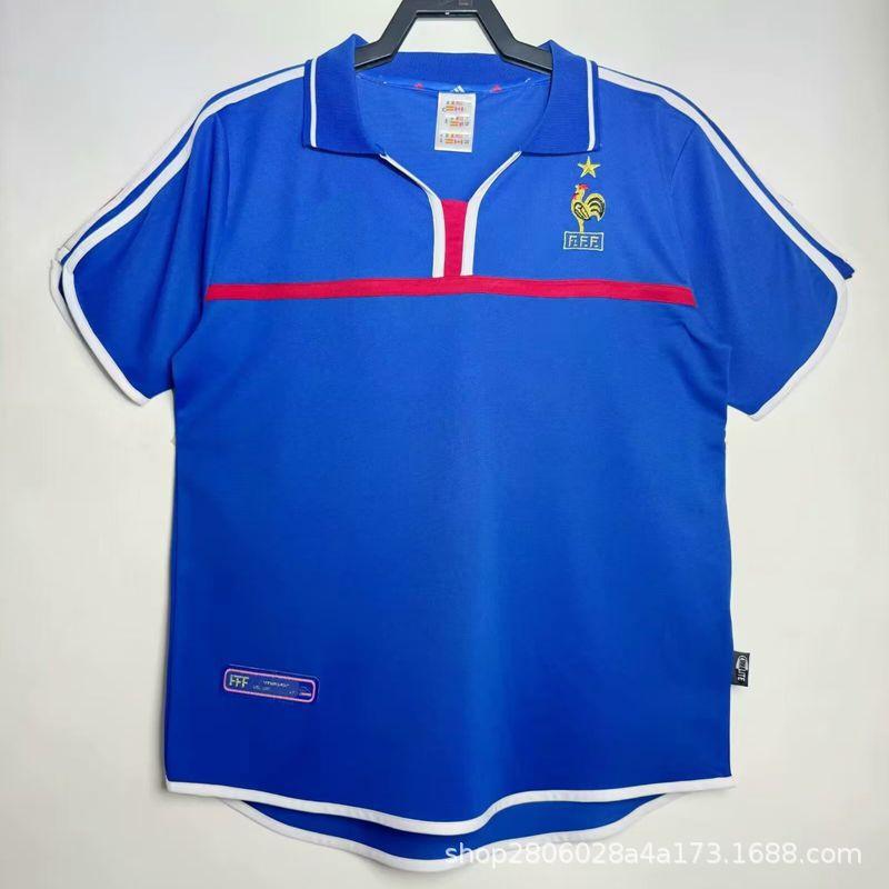 Retro Vintage Football Jersey Mens Short Sleeve Soccer Shirt Bayern Munich AC Milan Lazio Man City Manchester United Brazil
