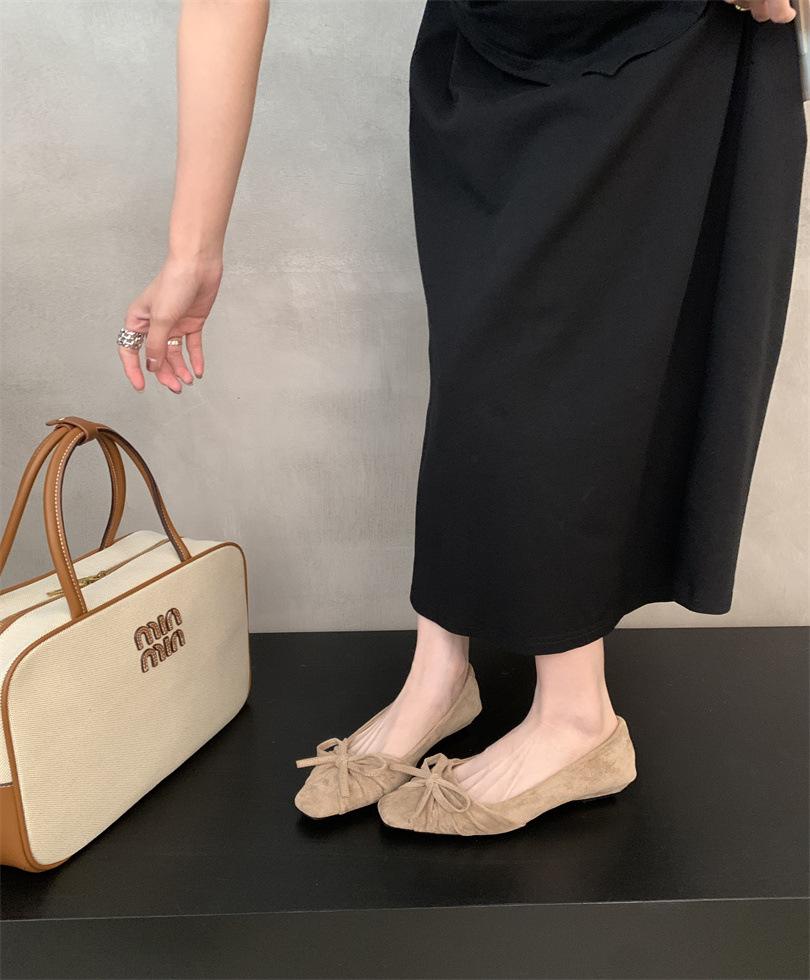 

2025 autumn new bow shallow mouth single shoes versatile fairy style low heels fashion women s shoes 39 абрикосовый