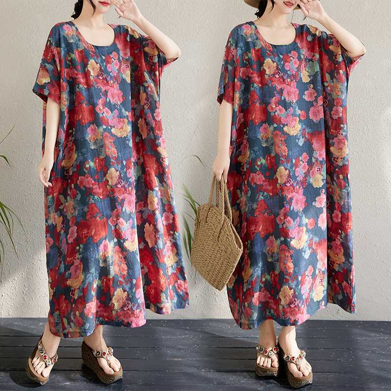 

Women In Long Gowns and Dresses In Summer one size шафрановий