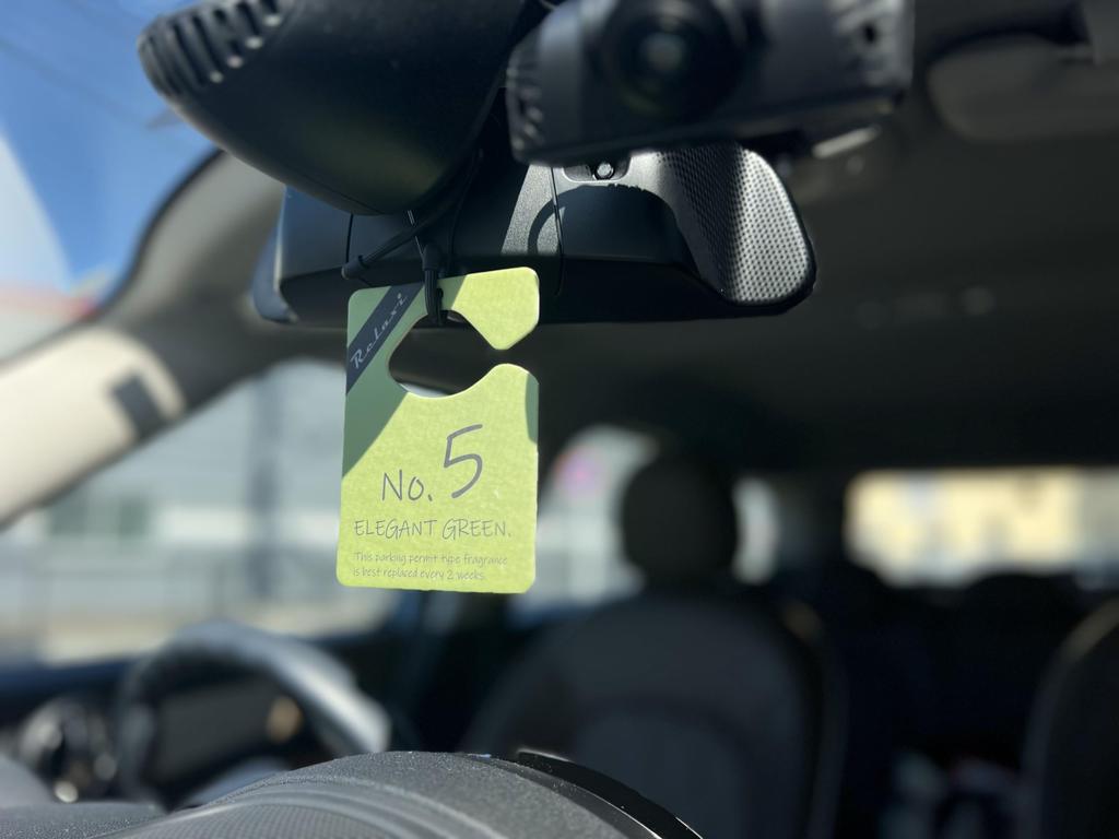 Relaxi Car Hanging , No.1 White Musk Scent, , Set of 3,