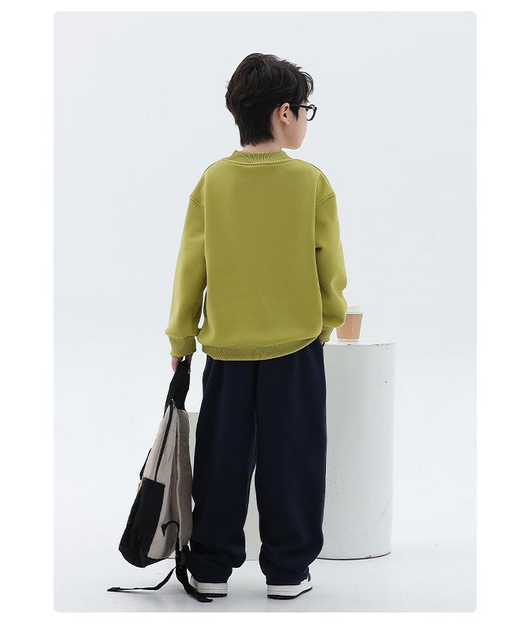 Boys' Thick Velvet Hoodie - 2025 Winter Collection: Warm, Trendy Long Sleeve Round Neck for Kids