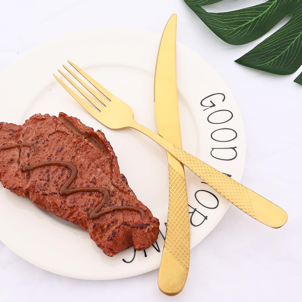 Jankng 6 buc. Cuțite de friptură Wenstern aurii Set de tacâmuri Set de veselă din oțel inoxidabil Cuțite ascuțite pentru cină Ustensile Tacâmuri