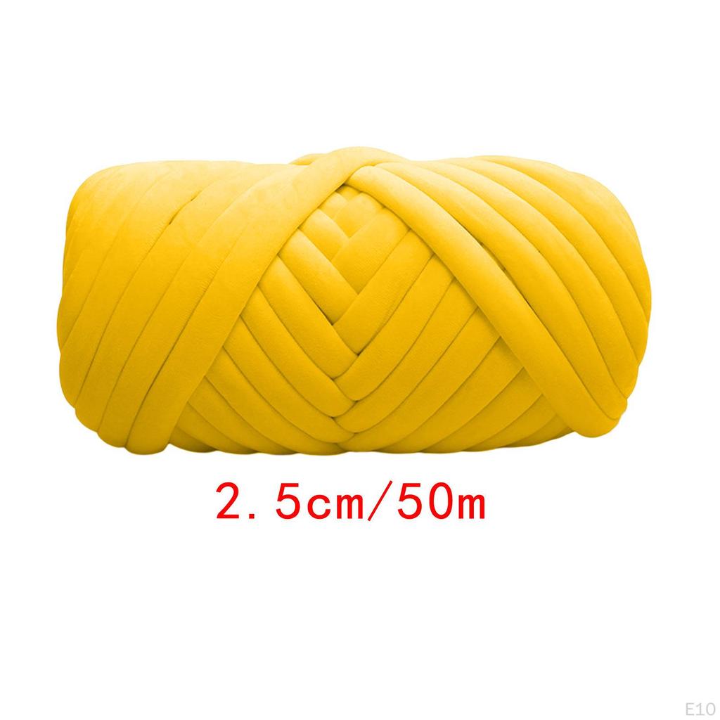 0.5kg Chunky Yarn for Arm Knitting And DIY Rug Blankets Pillows