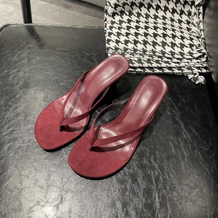 Fashion Flip-toe sandals, French retro, high-end, high-heeled women's slippers, summer thick heels for outdoor wear