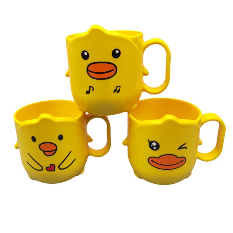Cartoon Plastic Cup Lightweight And Cute Shatter-Proof Kids Drinking Mug Cup Portable For Travel Teeth Brushing 330ml
