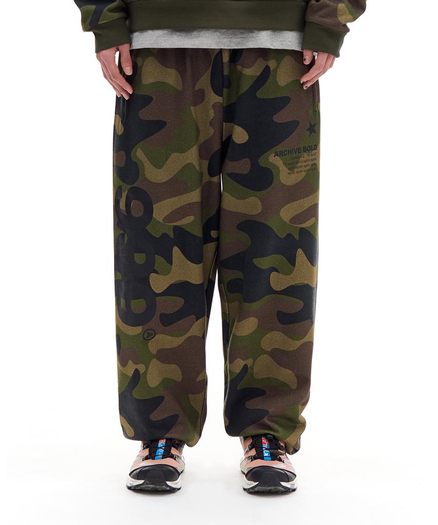 Akaibeuboldeu 939 Logo Sweat Pants (Camo)