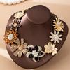 Retro Elegant 3D Flower Necklace - Minimalist Unique Design, Perfect for Women, Versatile Fashion Accessory M705