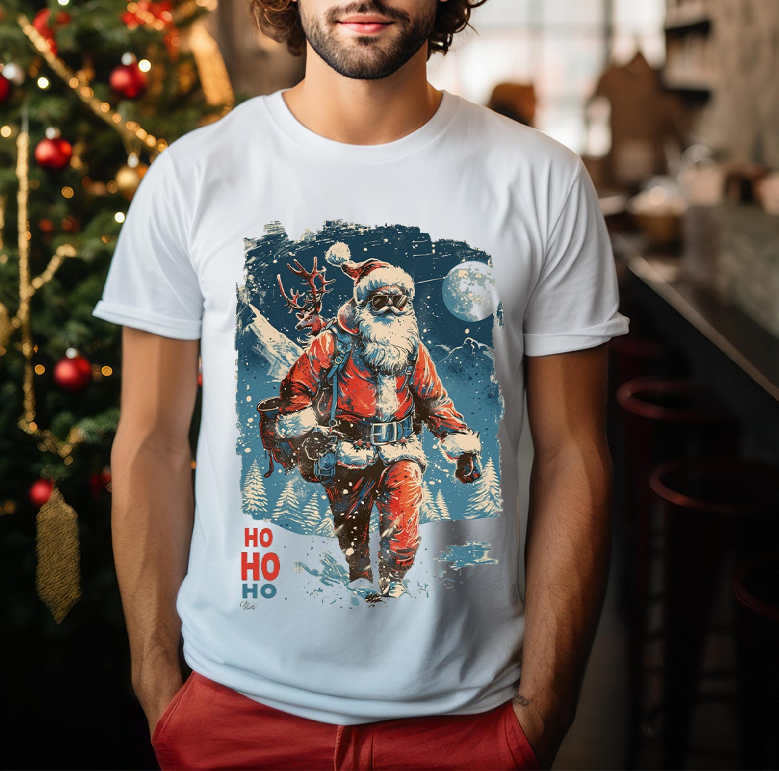 Retro Santa Christmas T-Shirt: Vintage Holiday Tee 4XL