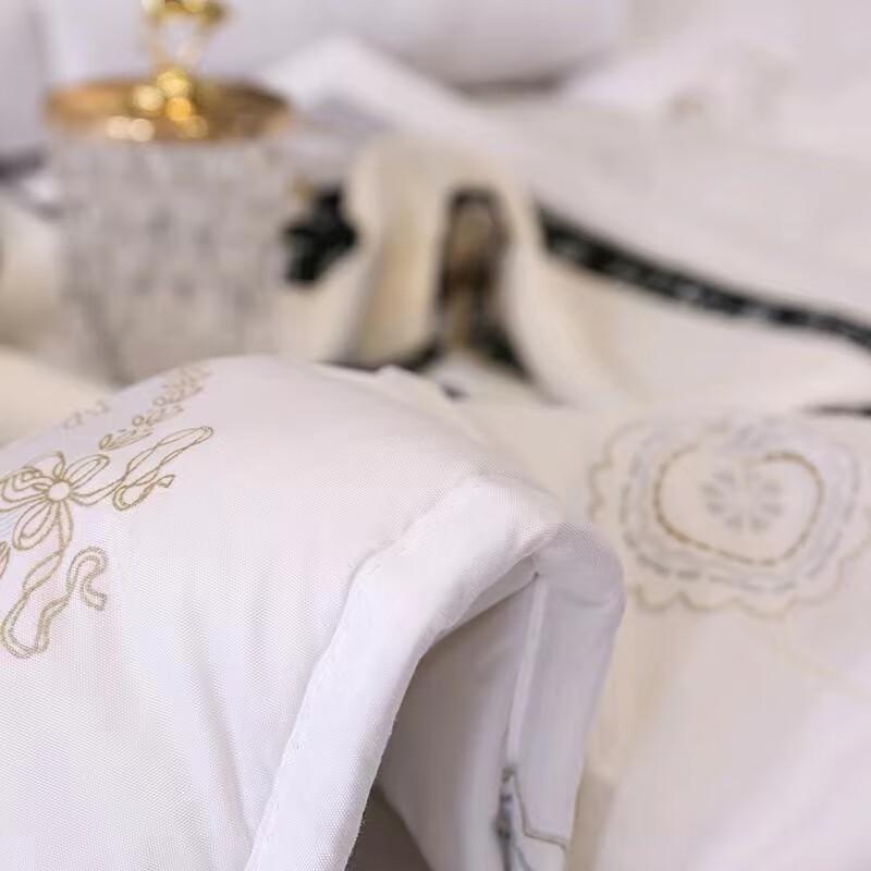 Youmengjiaju Ordos Premium Winter Wool Quilt