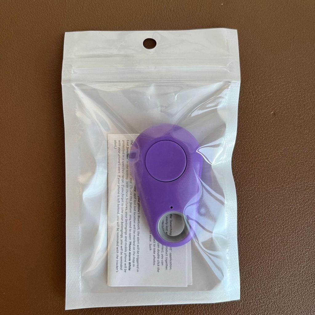 Smart Bluetooth Anti-lost Tracker & Two-way Alarm Key Chain