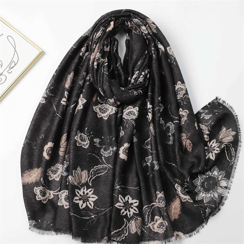 Winter Thick Viscose Scarf Vintage Floral Fringe Cotton Shawls And Wraps Pashmina Stole Bufandas Muslim Hijab Sjaal 180*90Cm