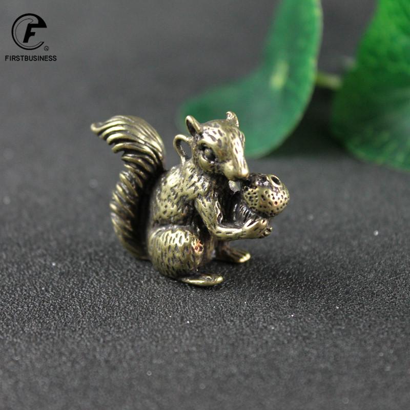 Vintage Brass Squirrel Pine Nuts Ornaments Home Decor Accessories Copper Animal Figurines Incense Burner Car Key Chains Pendants