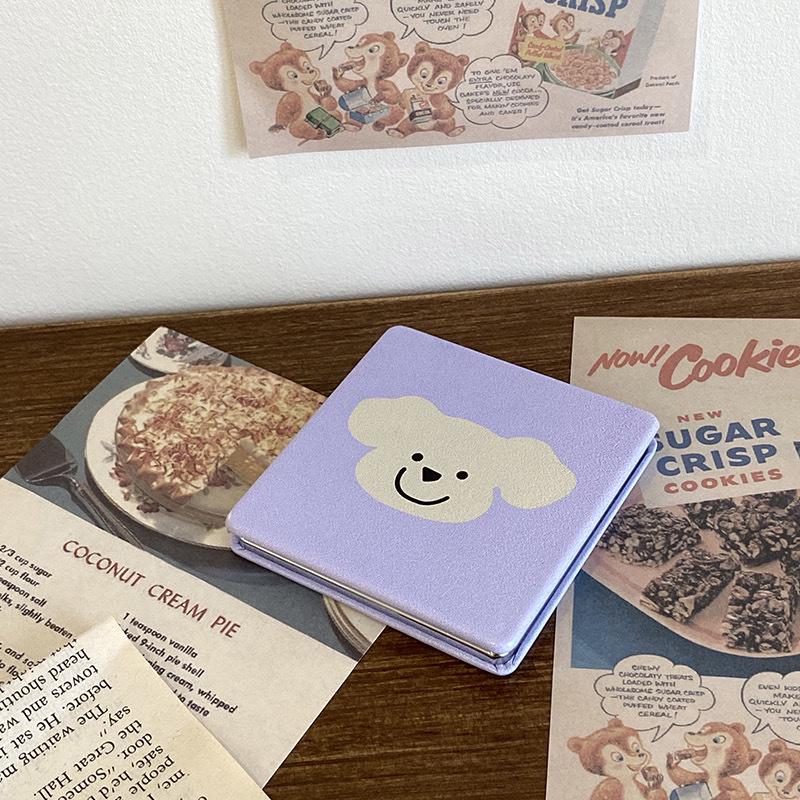 Portable Folding Little Bear Makeup Mirror for Desk—Stylish and Compact for Students