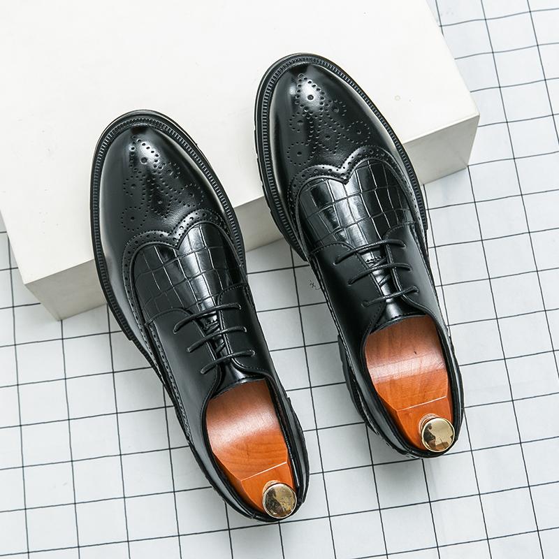 Men's Walking Shoe Men Leather Platform Oxfords Slip on Thick Tottom Male Derby Shoes Casual Loafers Men Comfortable Dress Shoes