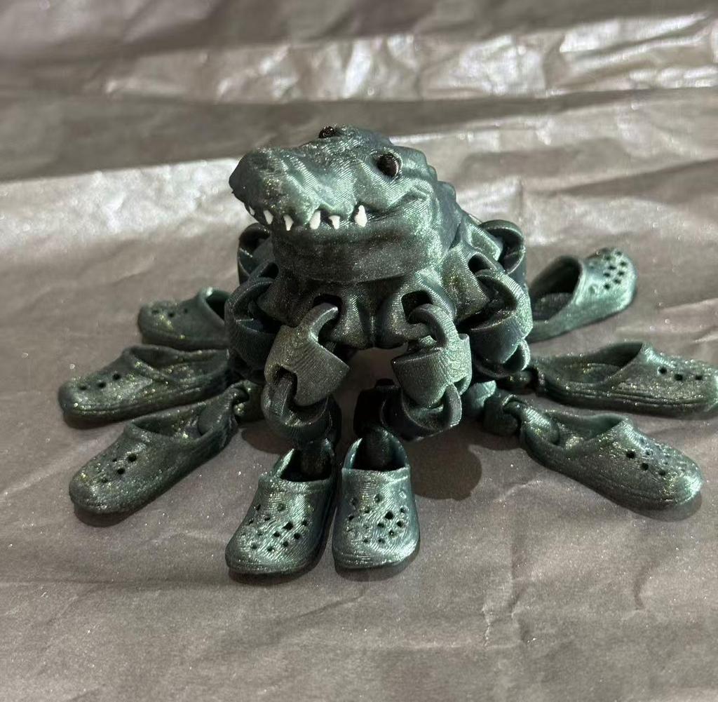 3D Printed Articulated Octopus Crocodile Monster Ornament - Creative Stress Relief Toy