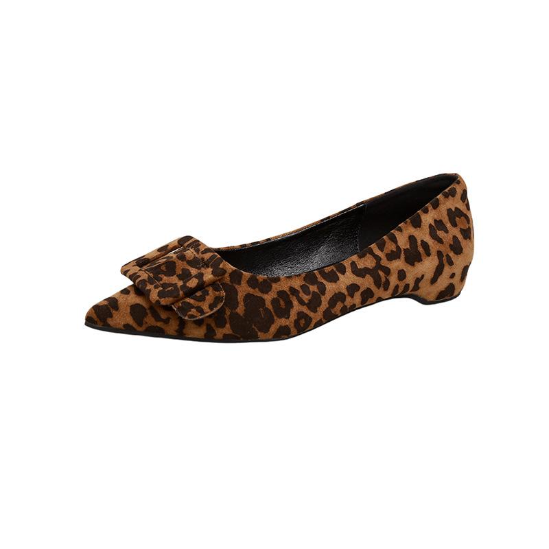 Cowhide version, temperament small pointed commuting square buckle versatile suede light mouth leopard print single shoes women's 2025 spring new