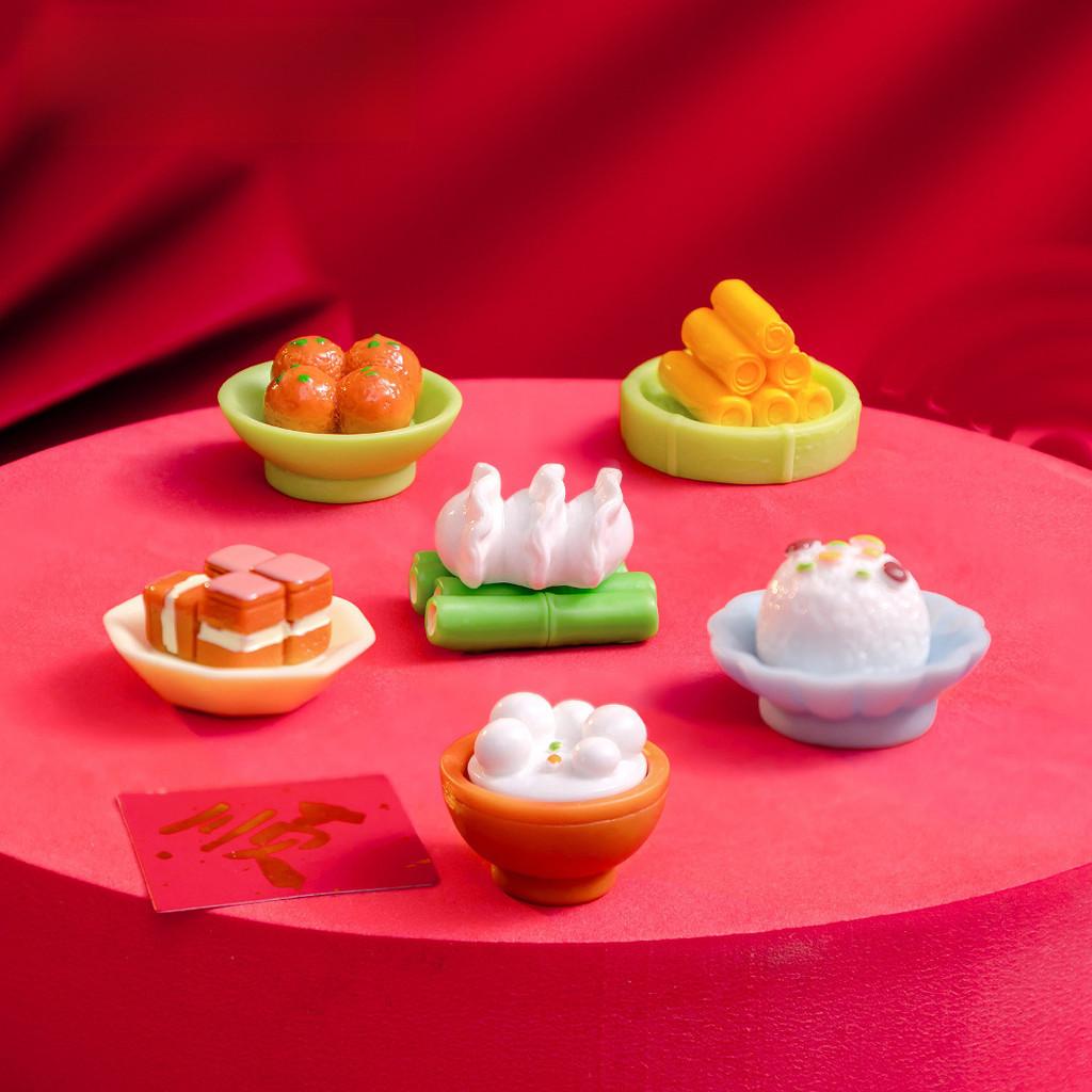 Realistic Miniature Resin Delicious New Year's Eve Dinner Decorative Food Model For Diy Dollhouse And Home Decor