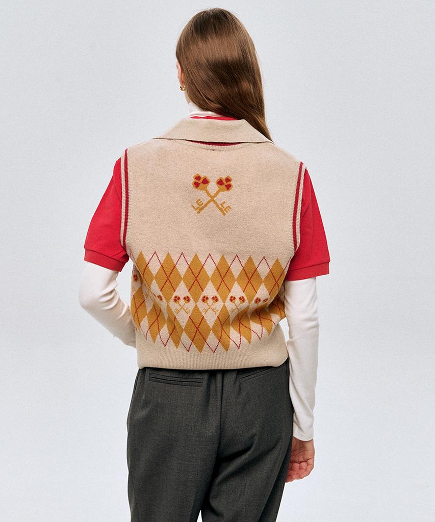 Lesonnet Logo And Argyle Knit Vest Beige