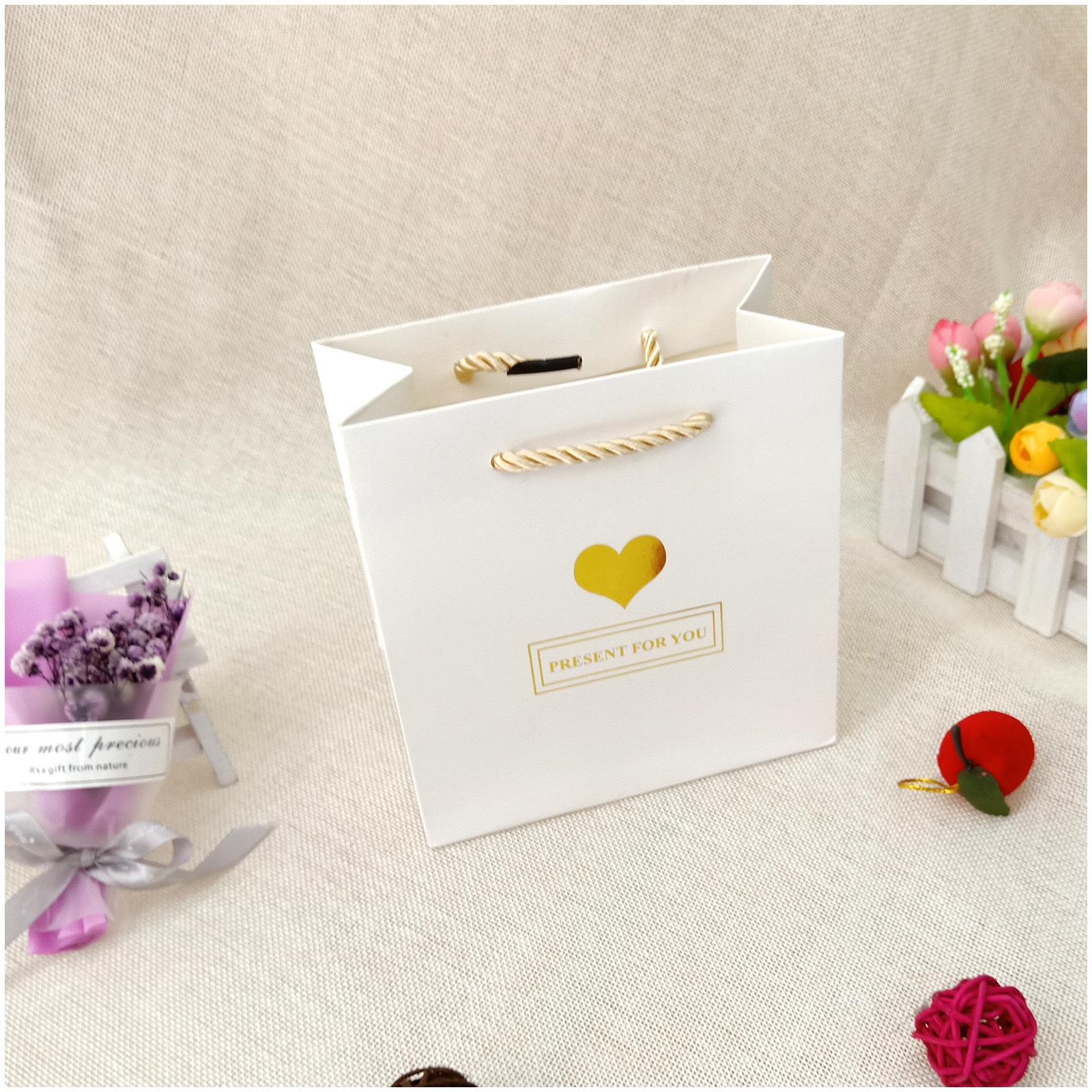 Luxury LED Luminous Ring Necklace Gift Box with Silver Polishing Cloth & Tote Bag