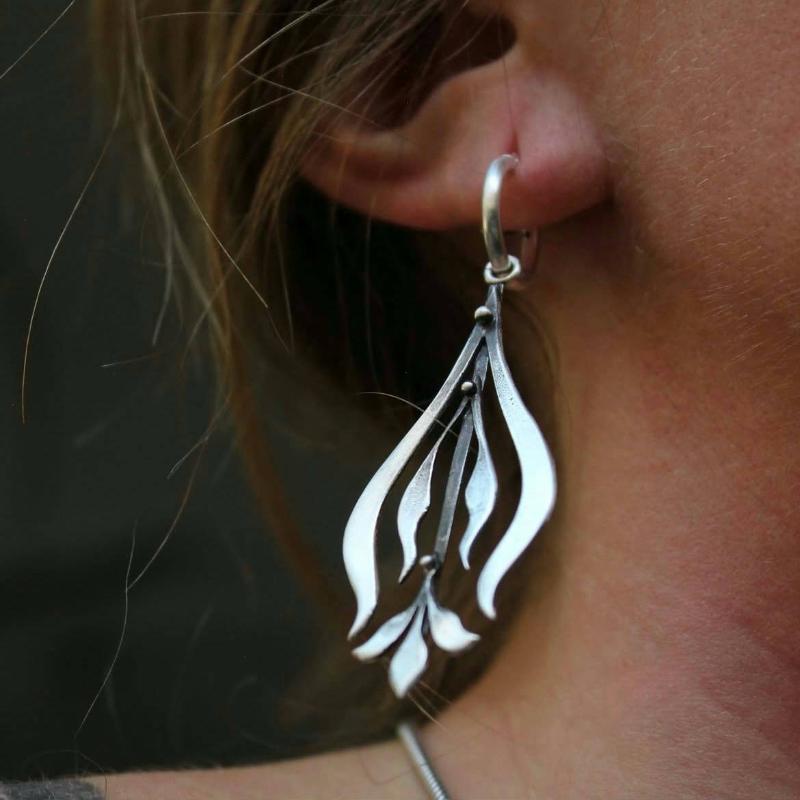 Vintage Leaf Hollow Earrings Geometric Creativity Silver Color Dangle Earrings For Women Jewelry