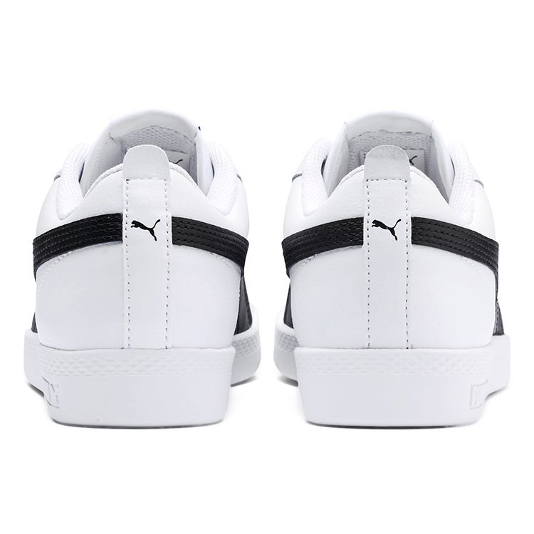 Puma Smash v2 piele alb negru pantofi femei 365208-01