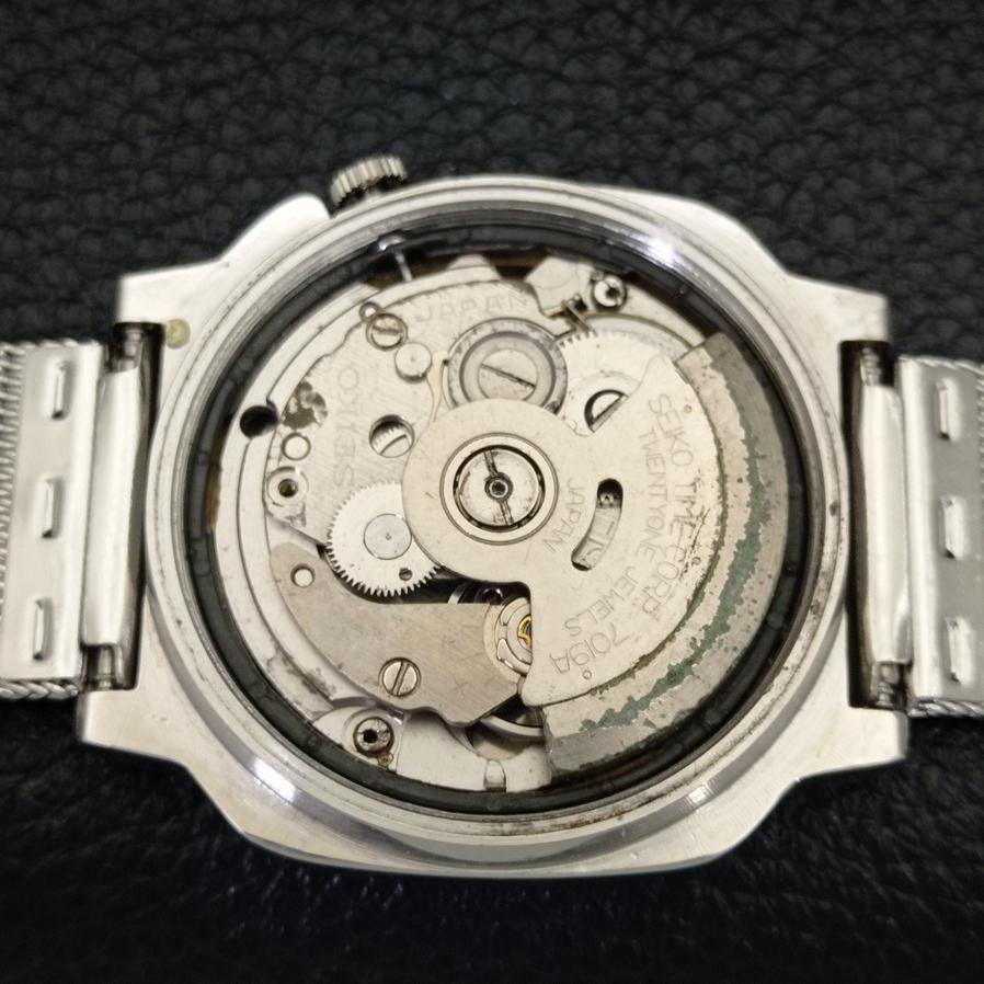 USED MENS DAY/DATE SEIKO 5 JAPAN 7009A AUTOMATIC ORIGINAL DIAL WATCH a427877-2 R1054-a427877