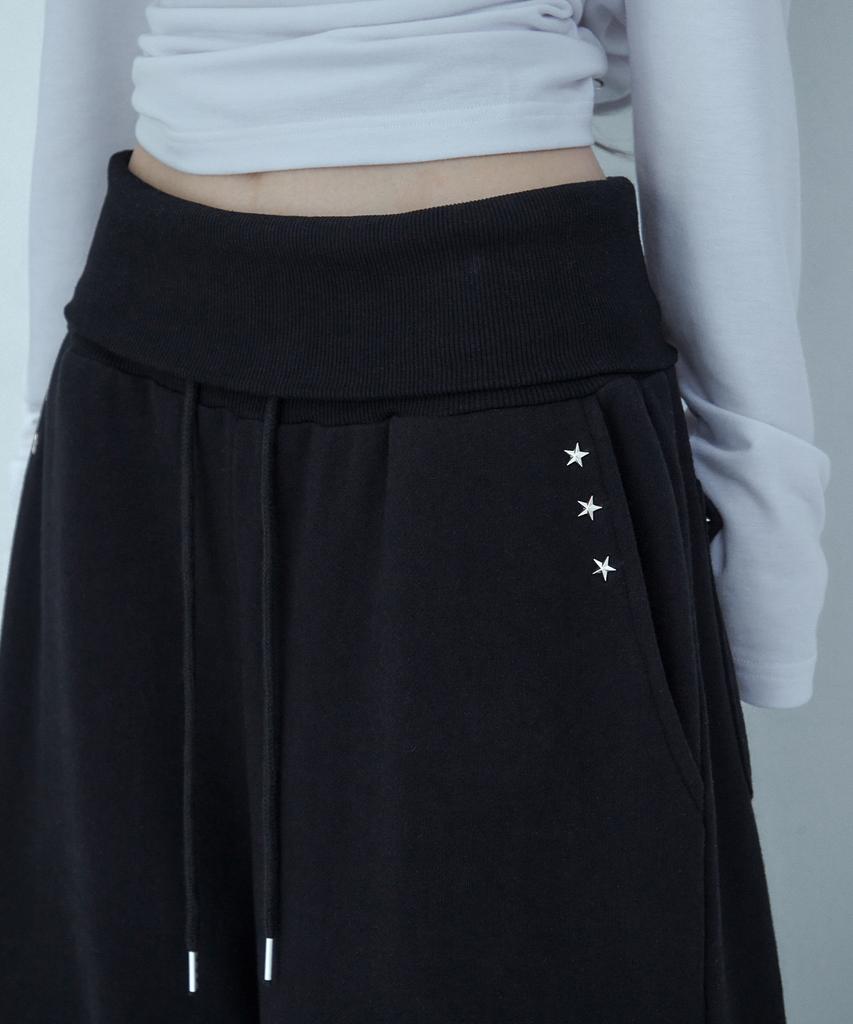 LOOXP Graphic Rivet Folding Training Wide Long Pants Black