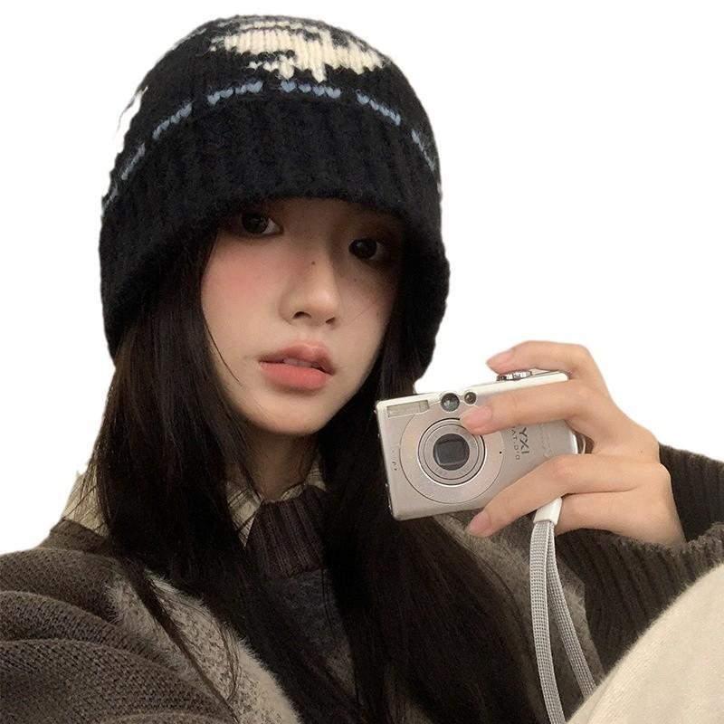 New Jacquard Knitted Bucket Hat Women's Autumn and Winter Versatile Bucket Hat Retro Face Small Wool Hat