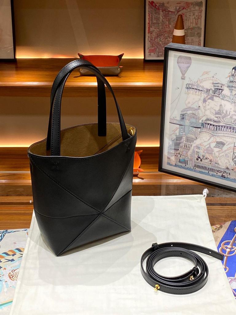 Nová dámska geometrická kožená taška tote a crossbody s veľkou kapacitou