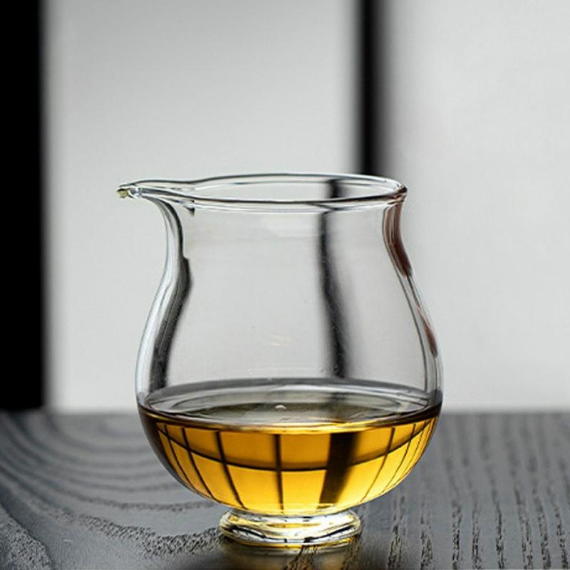 Japanese Style Kungfu Transparent Glass TeaCup Tea Dispenser Fair Cup Small Capacity Chahai Cup Teaware Decorative Accessories