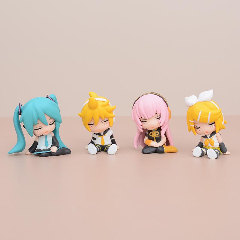 

Набор Мику и друзья: 4 гашапон-фигурки Мику, Луки и близнецов Кагамине от TOMY