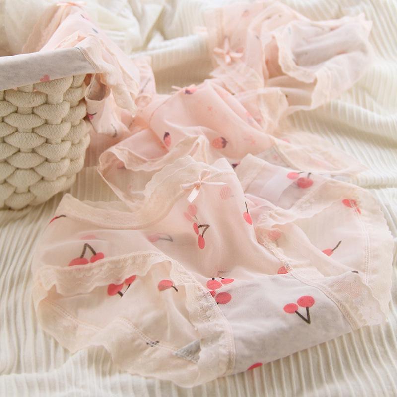 Sweet Desire Japanese Lace Quick-Dry Mesh Panties: Sexy, Slightly Transparent Triangle Design for Women