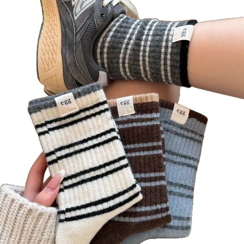 Women Autumn Winter Contrast Striped Medium‑Tube Socks,Warm Cloth‑Label Retro Vibe Stackable Socks,Versatile Soft Fluffy Cotton Socks