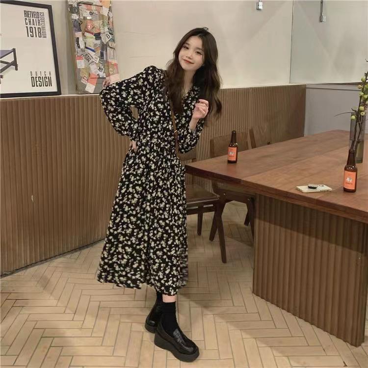 Women's 2024 V-Neck Floral Retro French Tea Break Dress - Autumn/Winter Collection