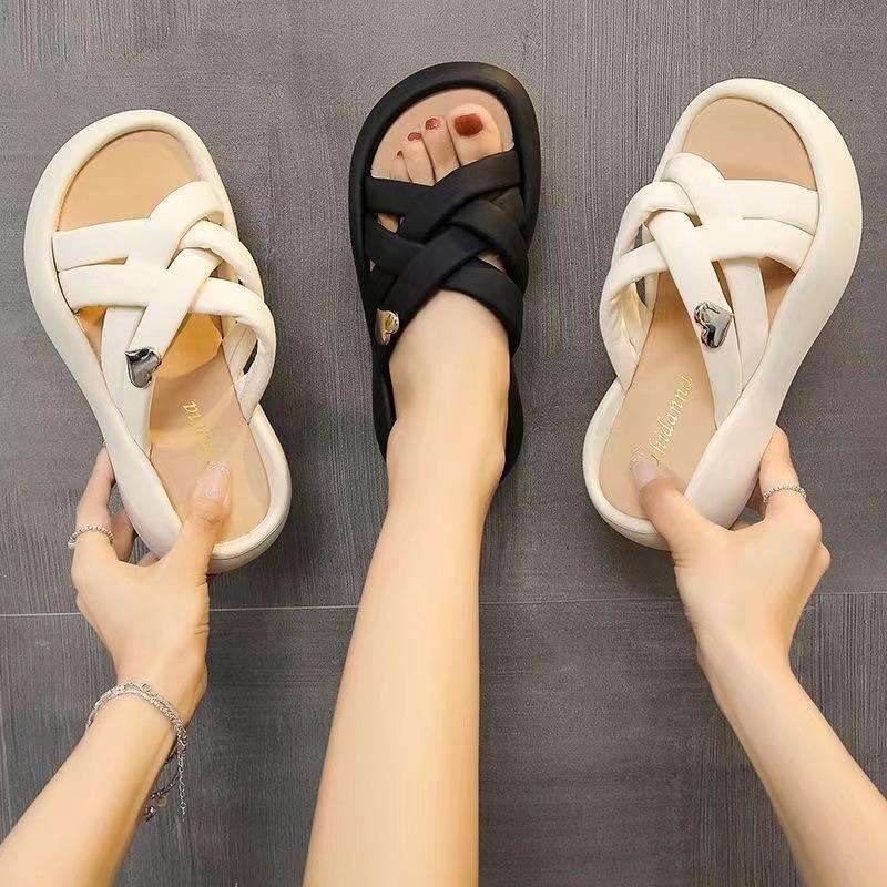 Fashion Cool slippers women's fashionable outerwear 2025  summer new thick soled women's shoes