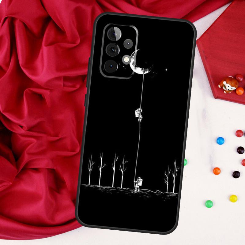 Black White Moon Space Astronaut For Samsung Galaxy A26 A05 A06 A16 A54 A34 A14 A22 A32 A52 A55 A35 A15 A53 A13 A56 A36 Case