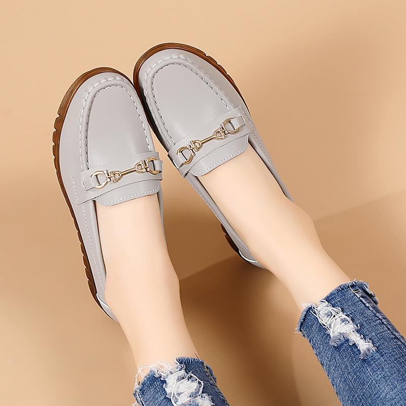 Women Moccasins Driving Shoes Comfort Flats Nurse Loafers Minimalist White Shoes for Mother Winter Warm