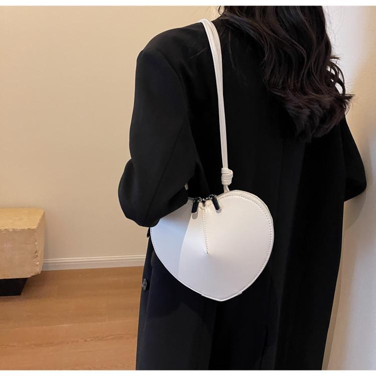 Stylish Lightweight Minimalist Underarm Coin Purse Street Fashion Shoulder Bag