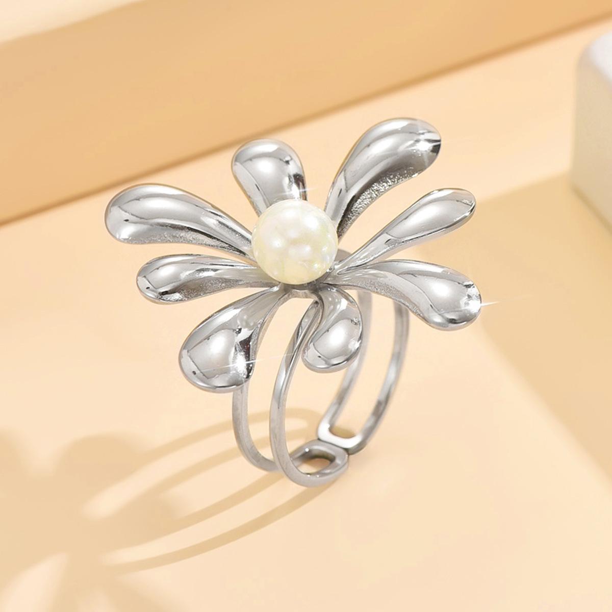 Elegant Flower Pearl Adjustable Stainless Steel Ring for Women