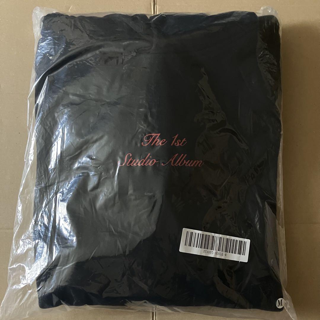 

[USED] BLACKPINK Jennie Ruby Hoodie, Size M