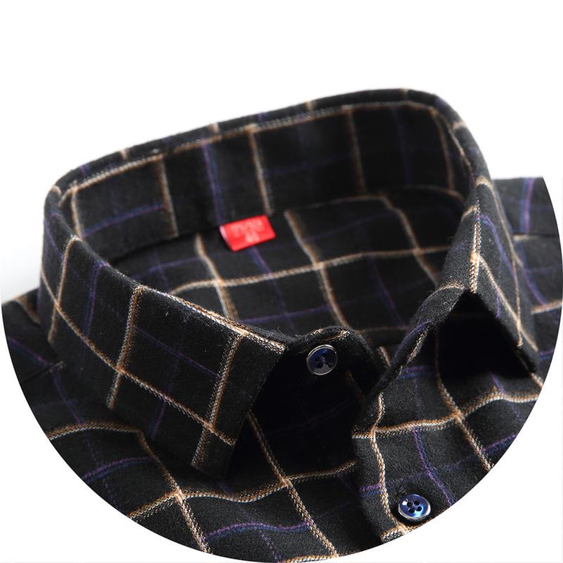 Men's Trendy Plaid Slim Fit Long Sleeve Shirt - Comfortable & Casual.