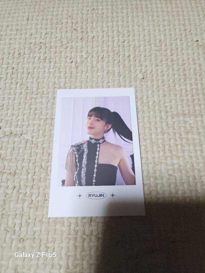 

[USED] ITZY Ryujin CHECKMATE Trading Card