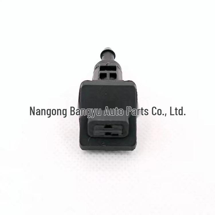 Front Windshield Washer Nozzle for Hyundai Kia Ceed 2006-2012 (Part #986301H510)