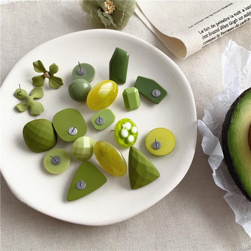 Korean Round Green Resin Stone Earrings Retro Fresh Green Acrylic Flower Geometric Square Clip On Earrings Without Piercing