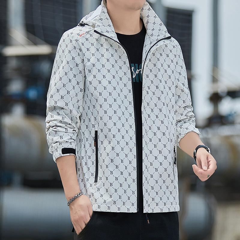 

Autumn Jacket New Men s Jacket Top Outdoor Casual Trench Coat Waterproof and Windproof Hooded Camouflage Men s Coat M белый