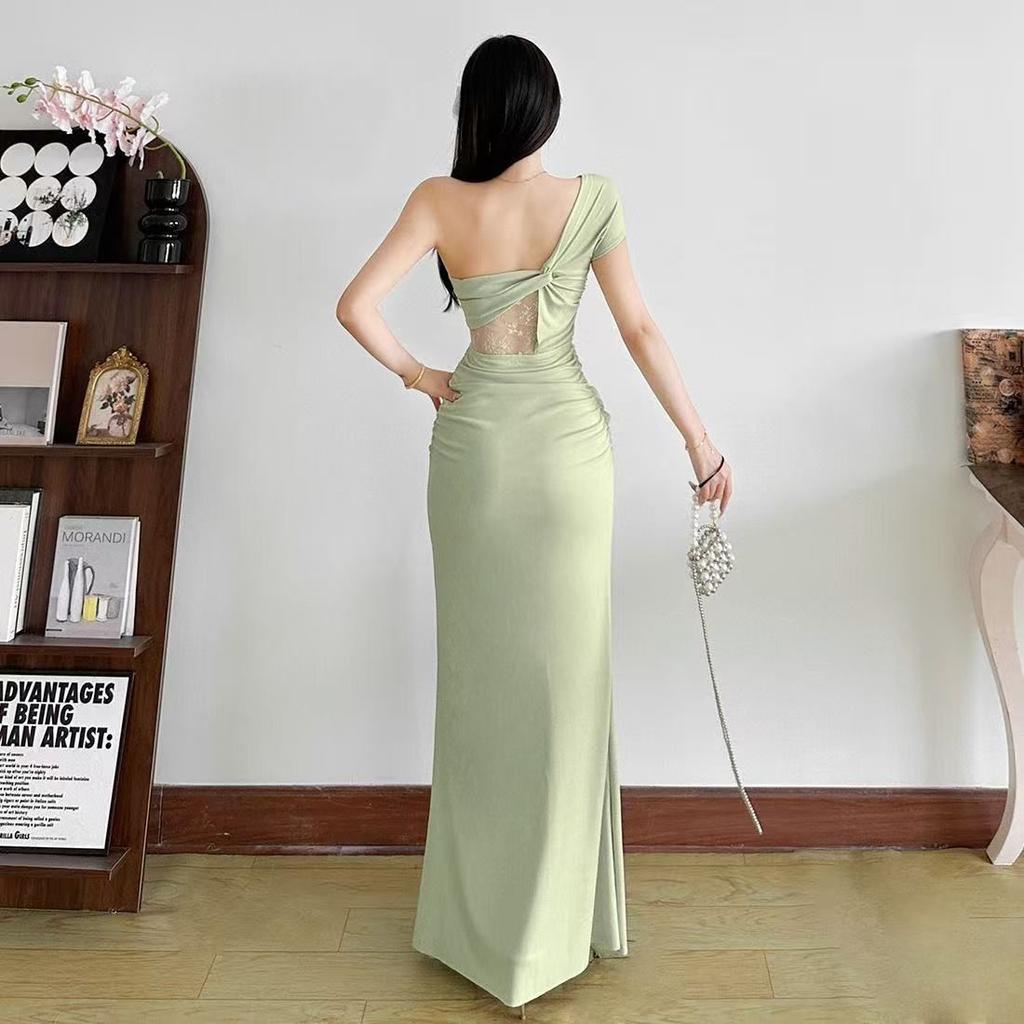 French Sexy Vacation Design Sense Summer Fashion Temperament New Hollow Lace Splicing Pleated Slanted Shoulder Dress